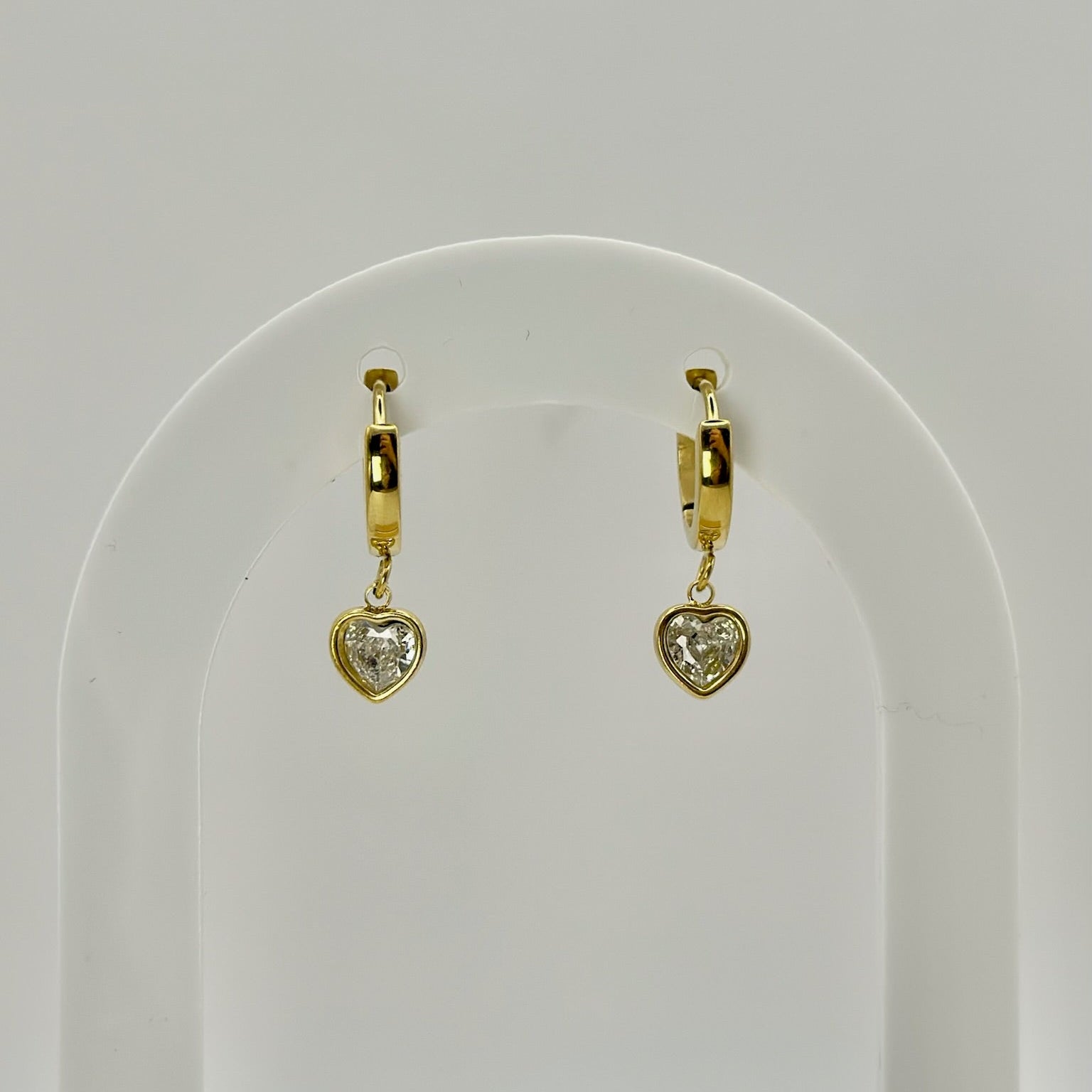 ORECCHINI A CERCHIO DORA